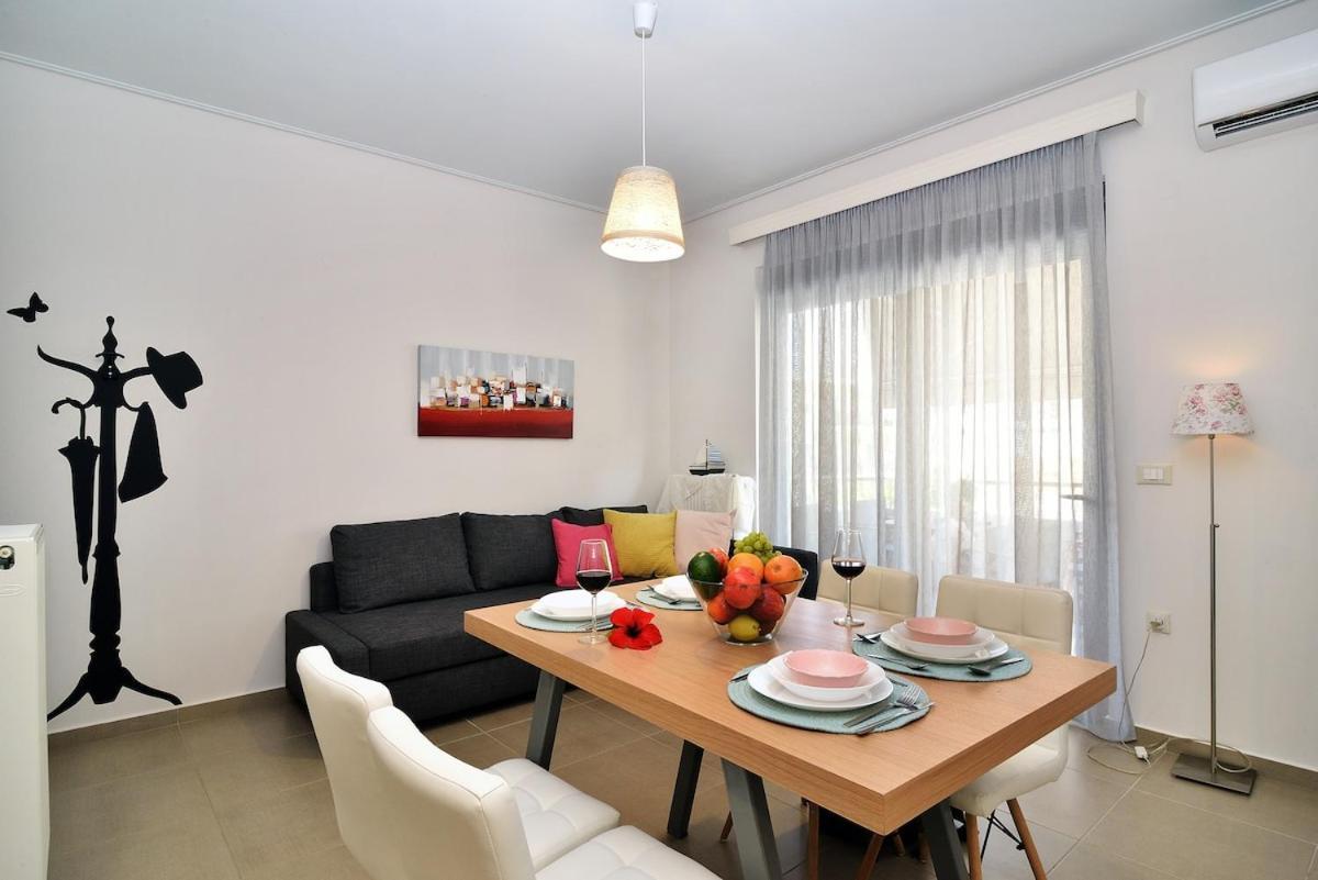 New Apartment Near The Beach. Chania  Bagian luar foto