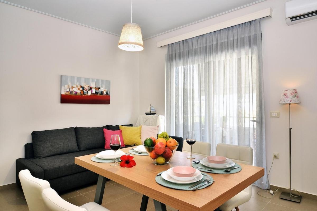 New Apartment Near The Beach. Chania  Bagian luar foto