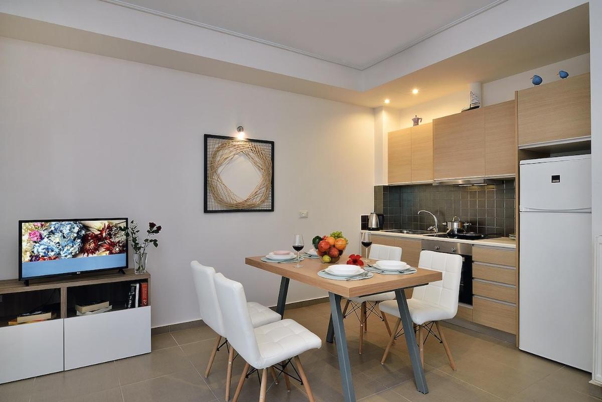 New Apartment Near The Beach. Chania  Bagian luar foto